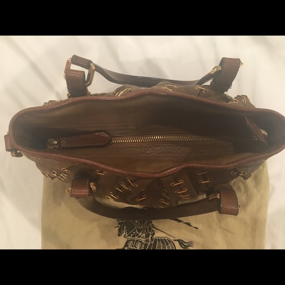 “SOLD”Burberry bag - Picture 3 of 8